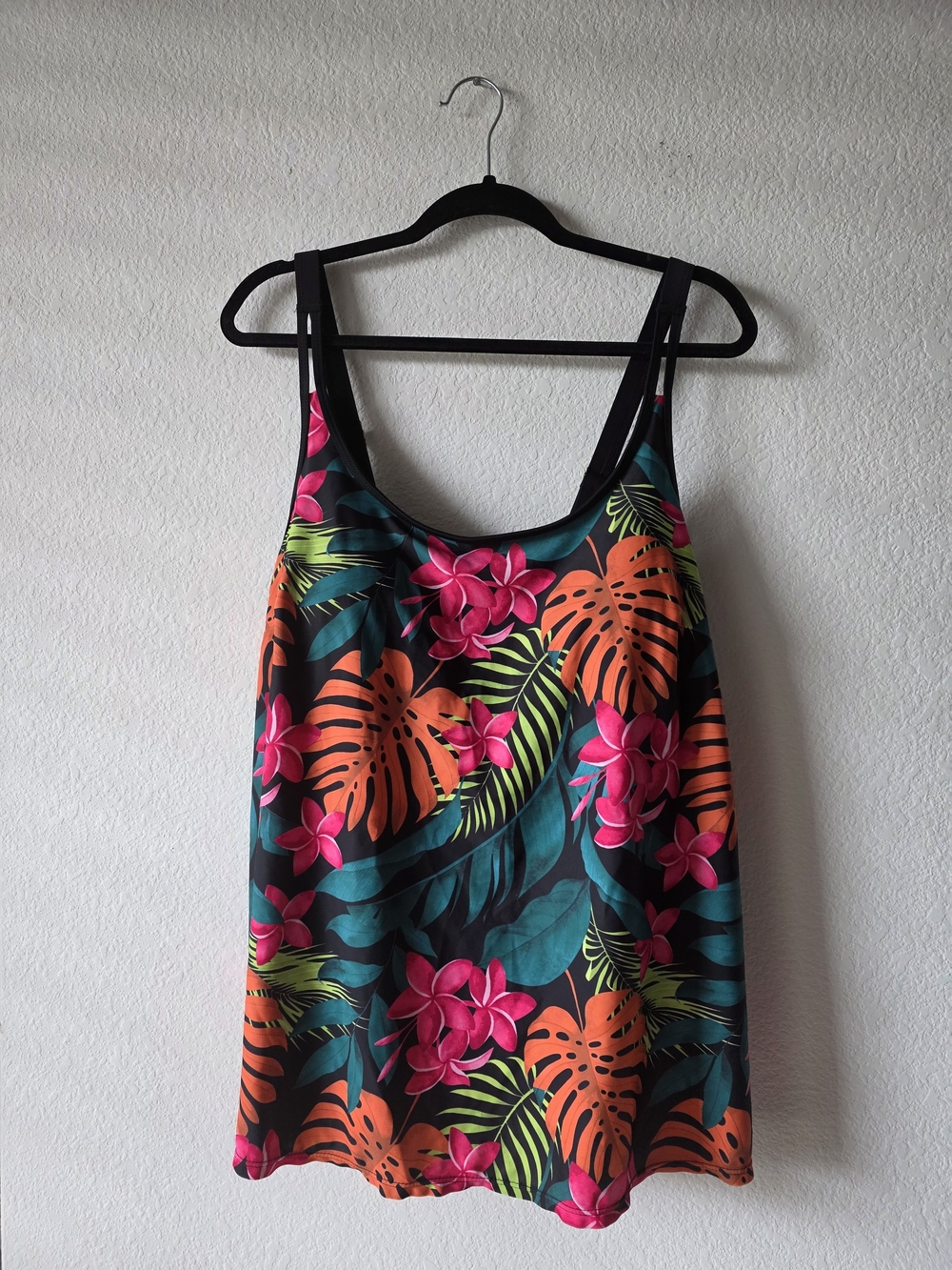 SHEIN Black Tropical Floral Swim Tankini Top with Pink & Orange Accents